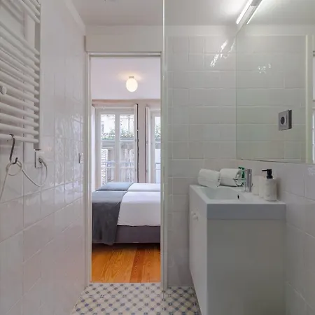Modern In With Balcony *