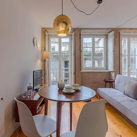Appartement Modern In With Balcony